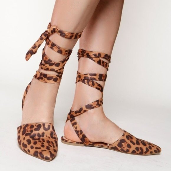 Charlotte Russe Shoes - Sz 6 - LEOPARD FLATS - LACE UP